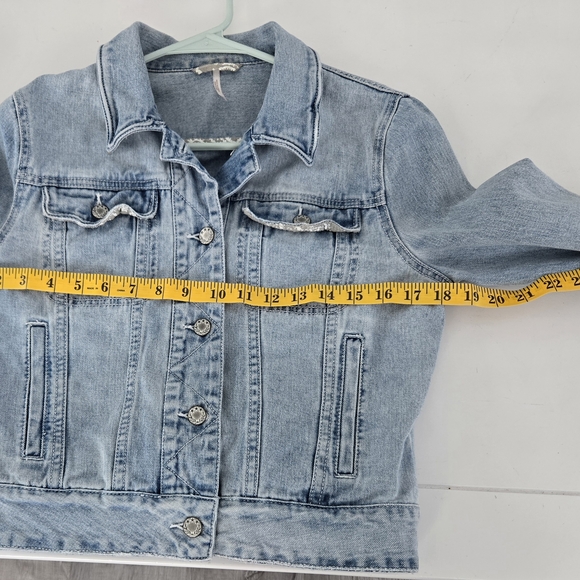 Free People Small Light Blue Denim Jacket - Picture 4 of 8
